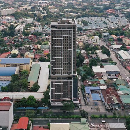 Citadines Roces Quezon City Esterno foto