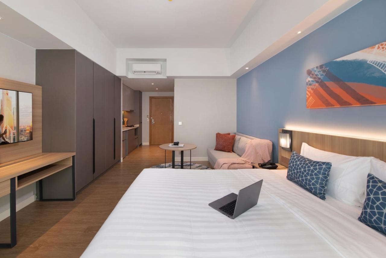 Citadines Roces Quezon City Esterno foto