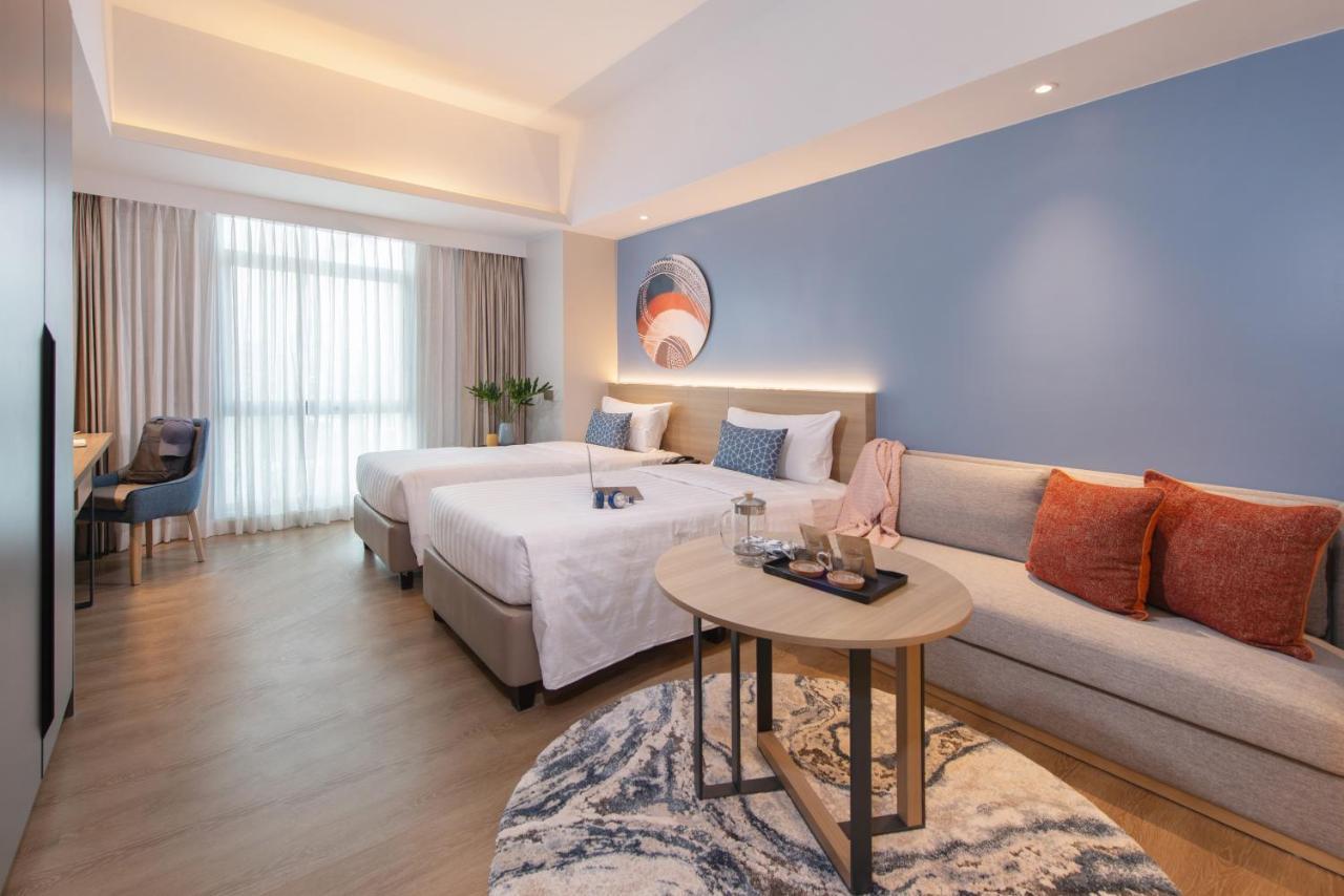 Citadines Roces Quezon City Esterno foto