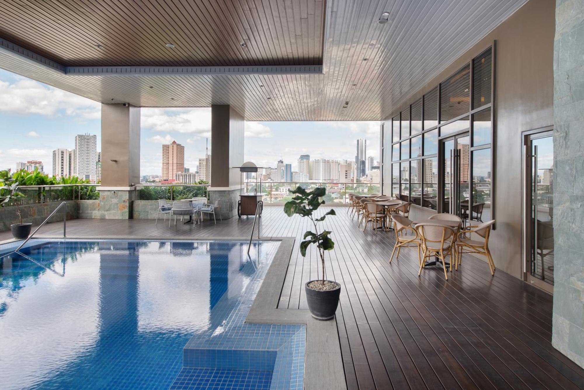 Citadines Roces Quezon City Esterno foto